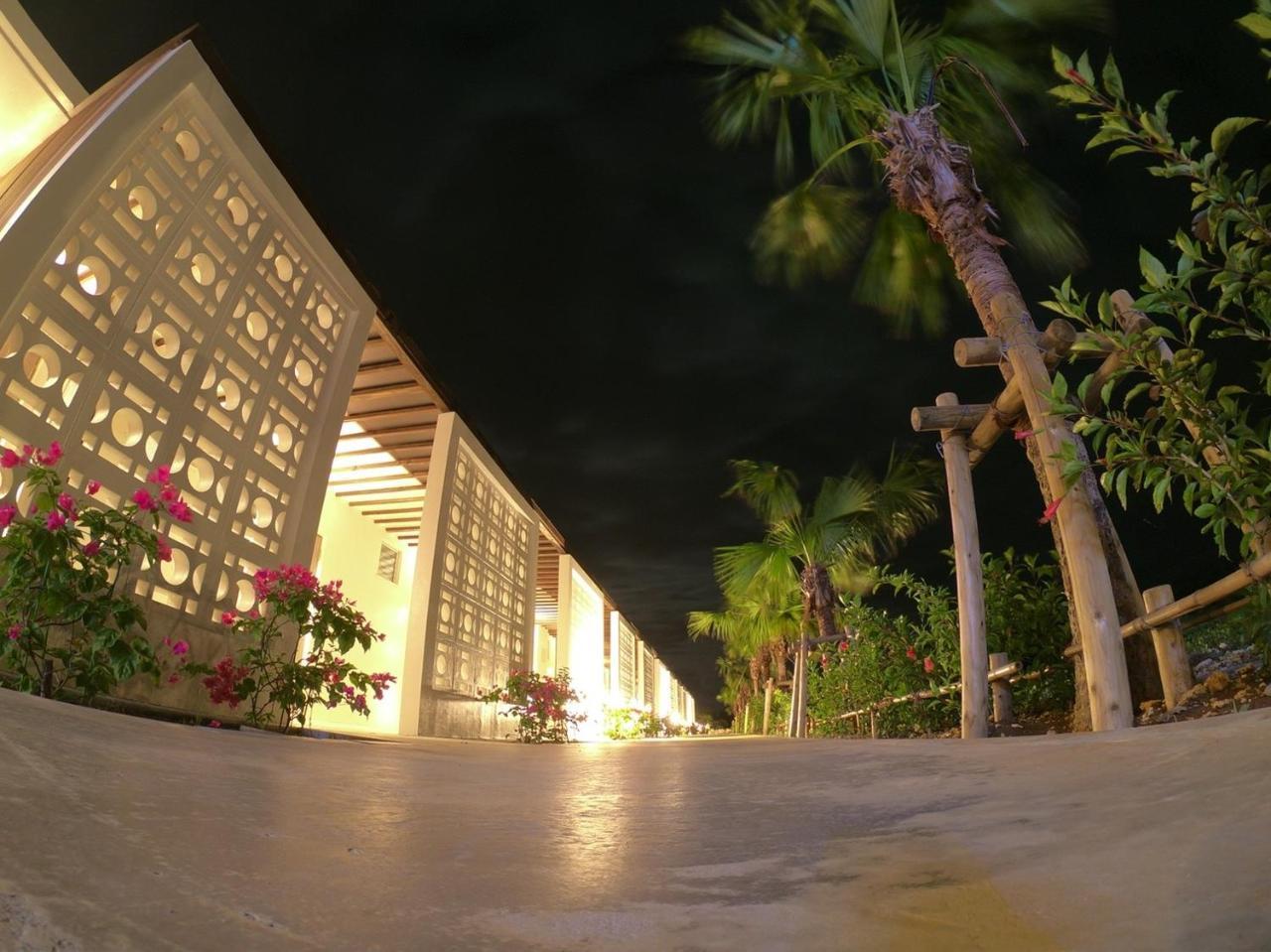 Day's Beach Hotel Zuichou Miyakojima  Buitenkant foto